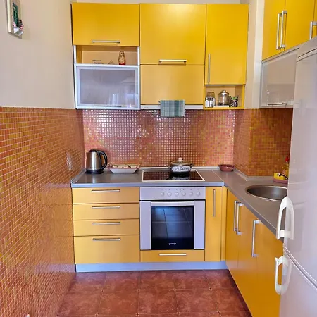 Sunny Place Апартаменти